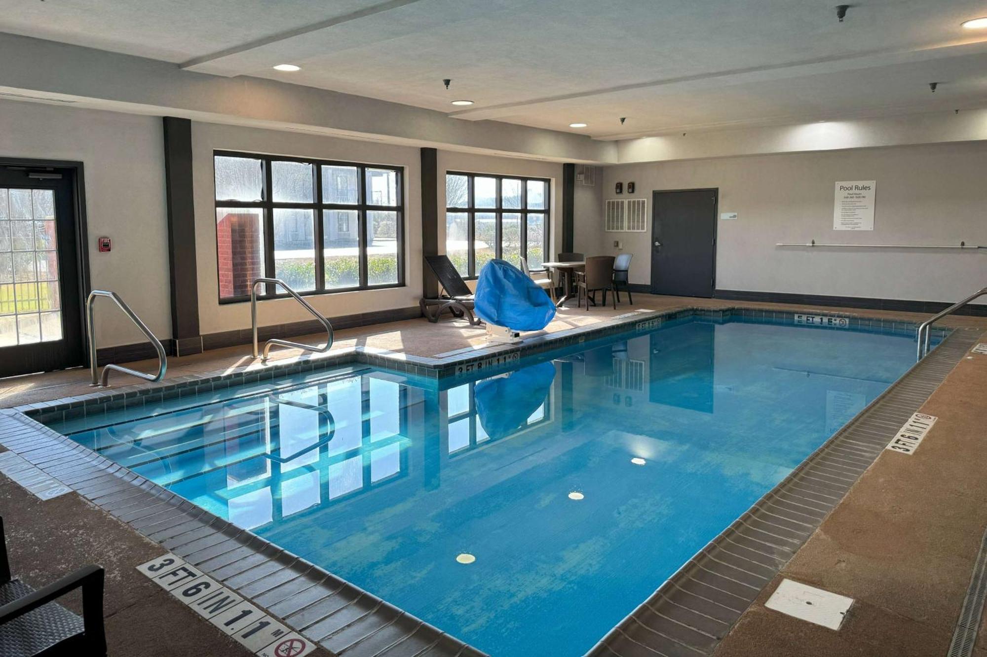 Baymont By Wyndham Bessemer Eksteriør bilde